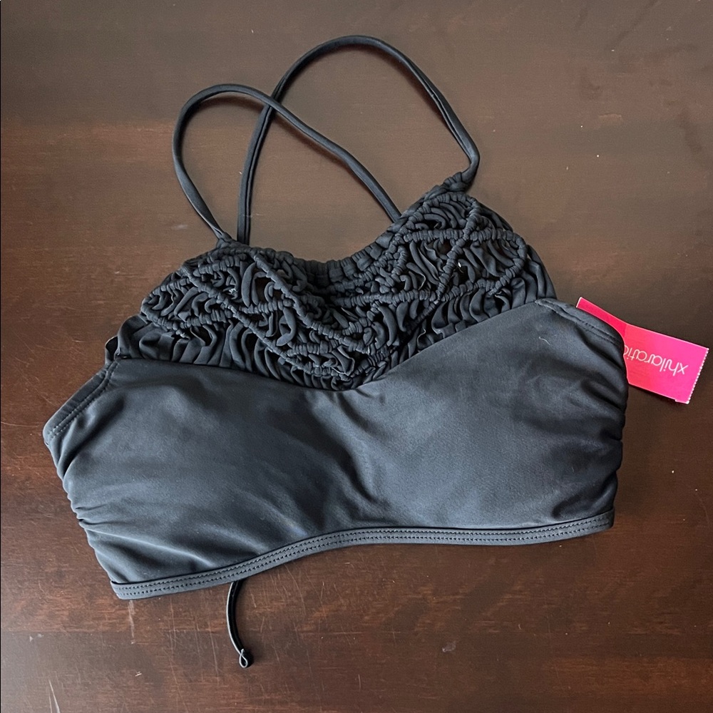 Xhilaration Textured Swim Top